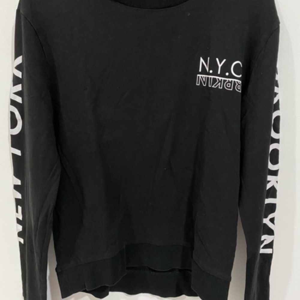 Forever 21 Brooklyn New York Crew Neck
